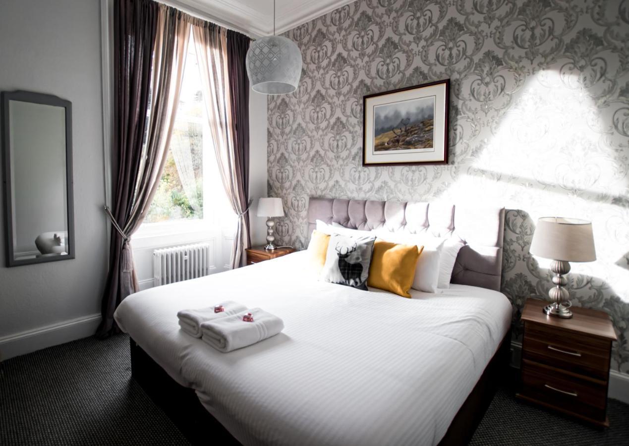 Mcinnes House Rooms With Breakfast Kingussie Exterior photo