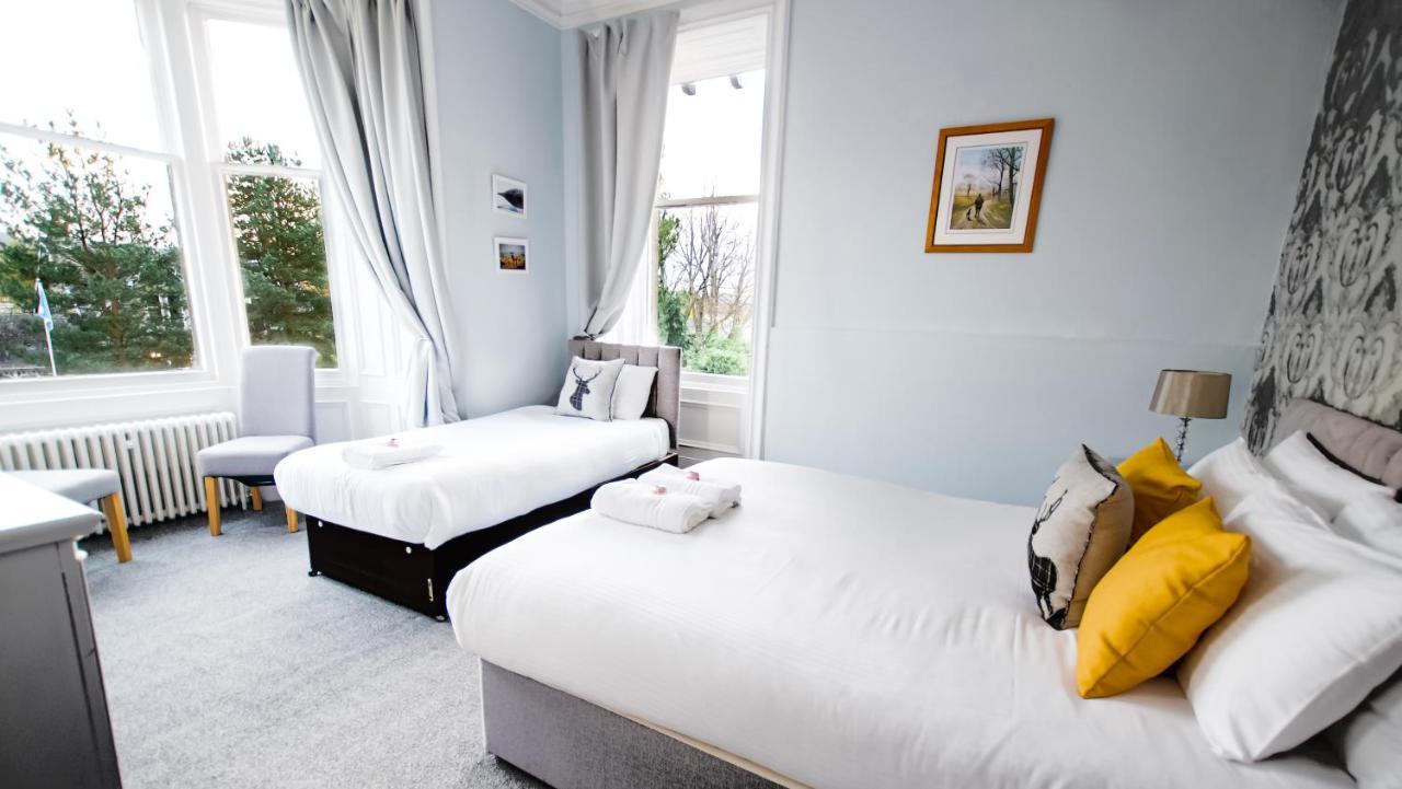 Mcinnes House Rooms With Breakfast Kingussie Exterior photo